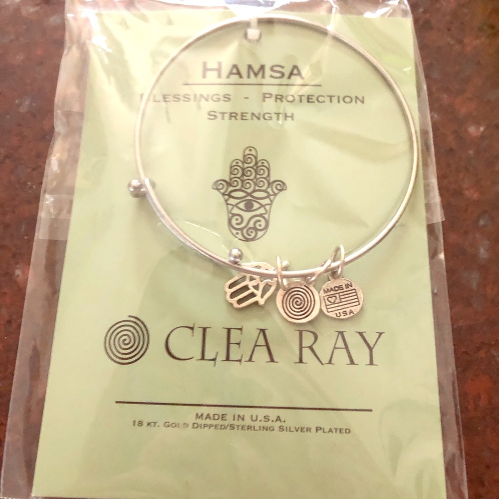 NWT Clea Ray Hamsa Bangle Bracelet Silver